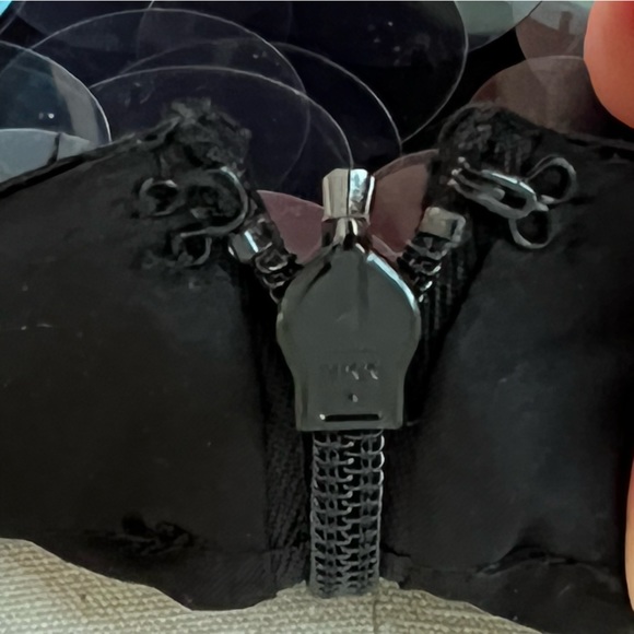 DKNY Iridescent Paillette Embellished Stretch Mini Skirt—NWT - Picture 12 of 17